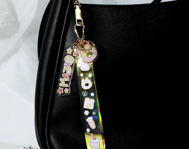 Turn Small Gifts Into Memorable Keepsakes With Customized Keychains