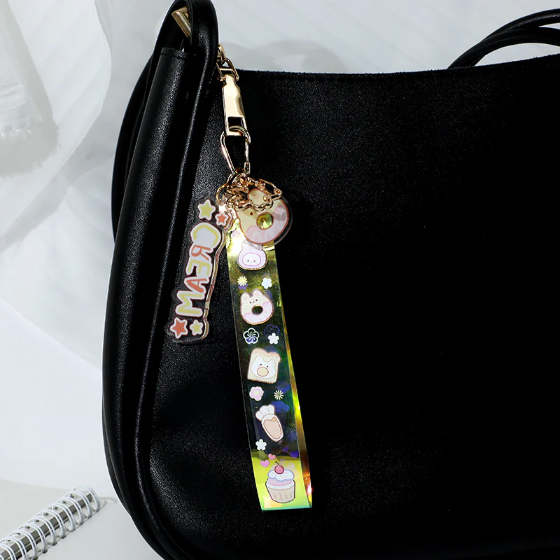 Turn Small Gifts Into Memorable Keepsakes With Customized Keychains